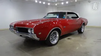 1969 Oldsmobile Cutlass photo 3