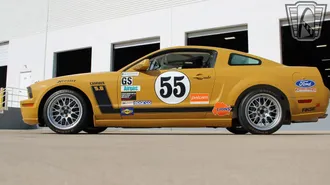 2005 Ford Mustang photo 5