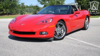 2007 Chevrolet Corvette photo 2