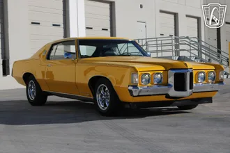 1969 Pontiac Grand Prix photo 4