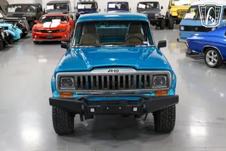 1984 Jeep J-Series photo 3