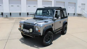 1988 Land Rover Defender 90 photo 2