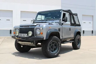 1988 Land Rover Defender 90 photo 3