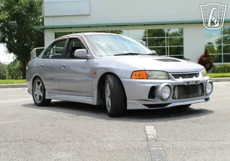 1996 Mitsubishi Lancer photo 3