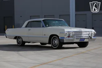 1963 Chevrolet Impala photo 4