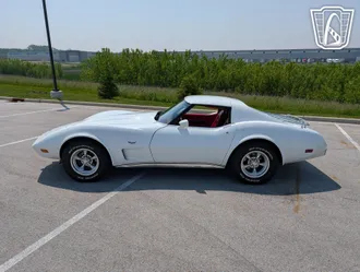 1977 Chevrolet Corvette photo 5