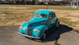 1939 Ford Coupe photo 5