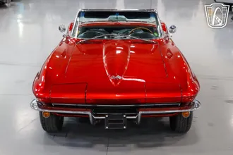 1965 Chevrolet Corvette photo 3