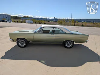 1967 Ford Fairlane photo 4