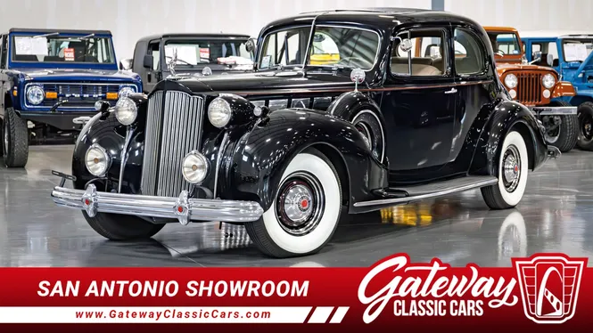 1938 Packard Super Eight