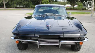 1963 Chevrolet Corvette photo 6