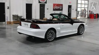 1995 Ford Mustang photo 4