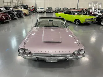 1964 Ford Thunderbird photo 3