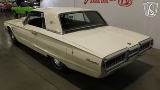 1965 Ford Thunderbird photo 3