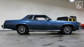 1977 Pontiac Grand Prix photo 4