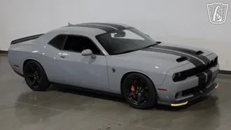 2020 Dodge Challenger photo 7