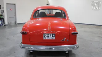 1950 Ford Deluxe Sedan photo 5
