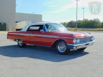 1962 Ford Galaxie photo 2