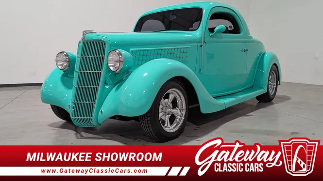1935 Ford 3 Window Coupe