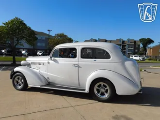 1938 Chevrolet Master Deluxe photo 5