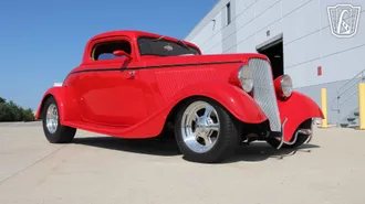 1933 Ford 3 Window Coupe photo 3