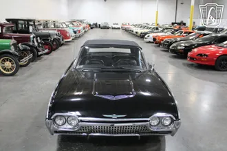 1962 Ford Thunderbird photo 5