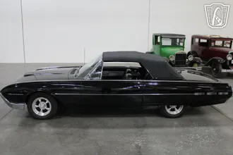 1962 Ford Thunderbird photo 7