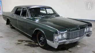 1968 Lincoln Continental photo 2