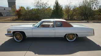 1975 Cadillac DeVille photo 5