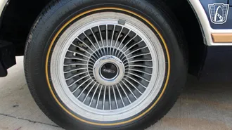 1978 Lincoln Continental Mark V photo 7
