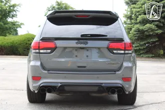 2021 Jeep Grand Cherokee photo 3