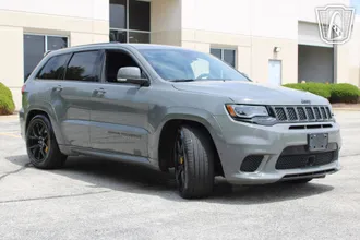 2021 Jeep Grand Cherokee photo 4