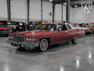 1975 Cadillac DeVille photo 2