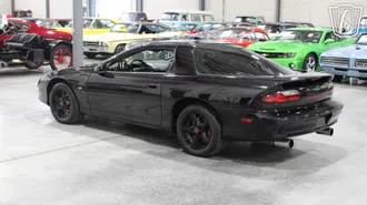 1995 Chevrolet Camaro photo 3