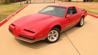 1988 Pontiac Firebird photo 2