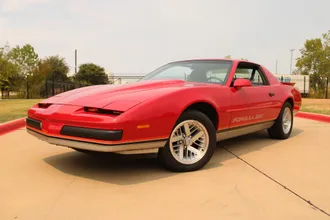 1988 Pontiac Firebird photo 3