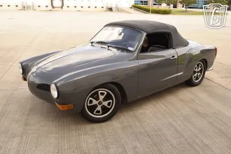 1973 Volkswagen Karmann Ghia photo 2