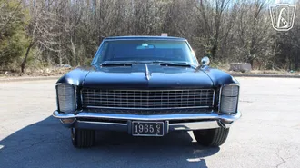 1965 Buick Riviera photo 4