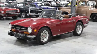 1974 Triumph TR6 photo 2