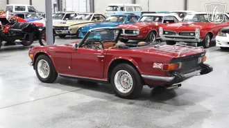 1974 Triumph TR6 photo 3