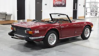 1974 Triumph TR6 photo 4