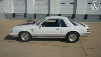 1984 Ford Mustang photo 5