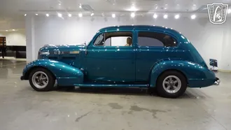 1937 Pontiac Coupe photo 6