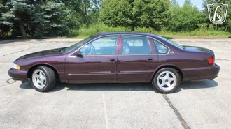 1996 Chevrolet Impala SS photo 5