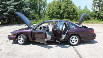 1996 Chevrolet Impala SS photo 6