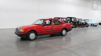 1986 Mercedes-Benz 300 photo 2