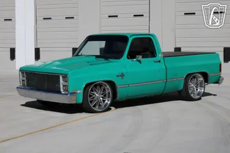 1986 Chevrolet C10 photo 3