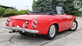 1966 Datsun 1600 photo 3