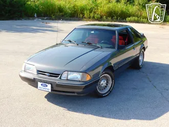1987 Ford Mustang photo 4