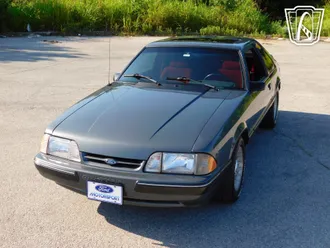 1987 Ford Mustang photo 5